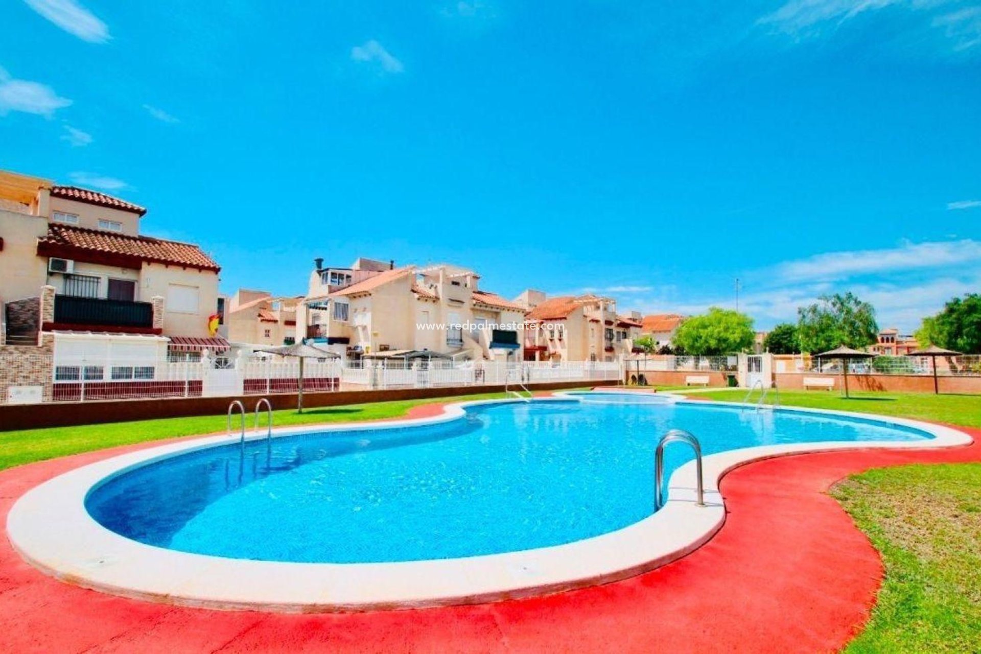 Återförsäljning - Bungalow -
Orihuela Costa - Los Almendros-la Florida