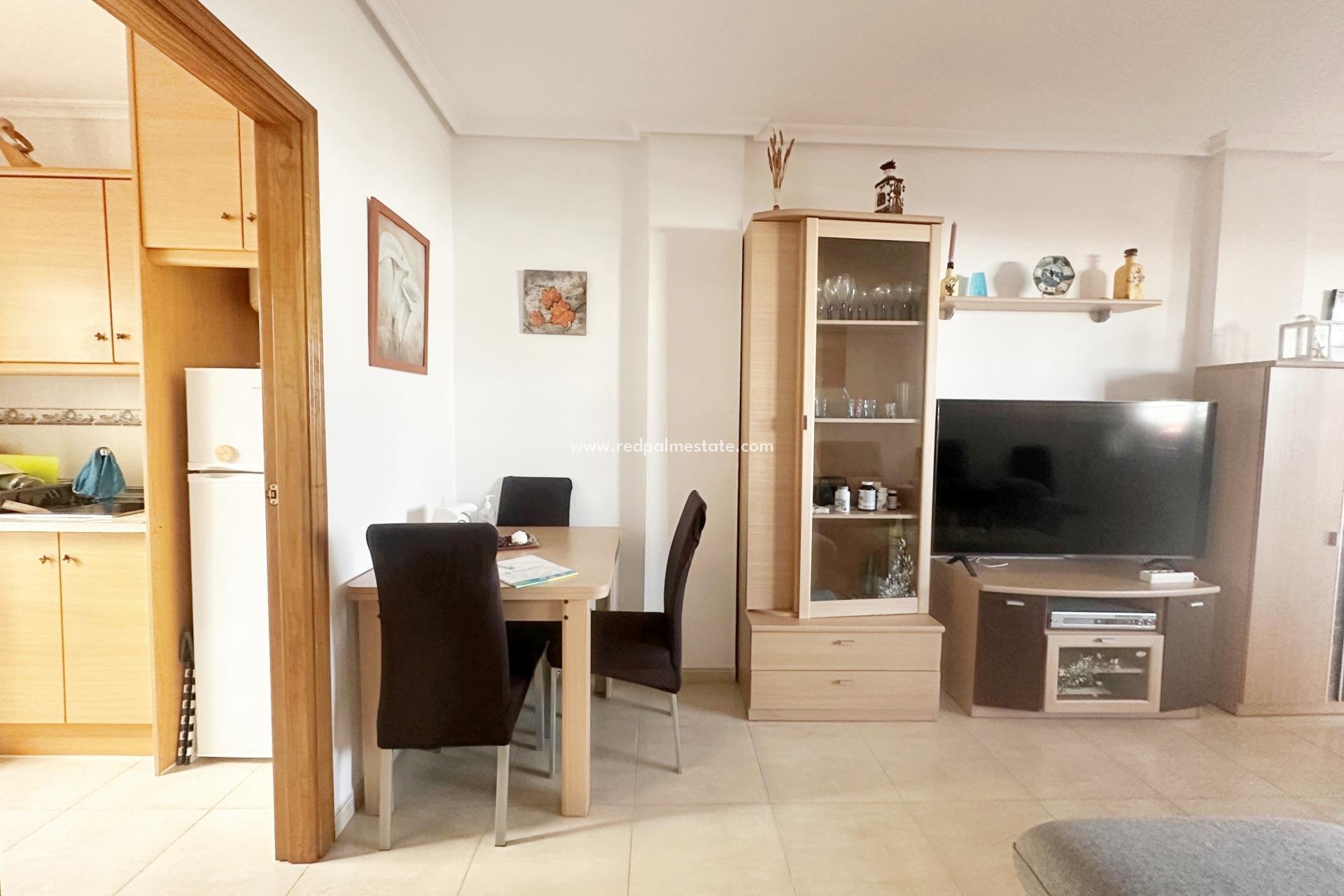 Återförsäljning - Bungalow -
Orihuela Costa - Los altos