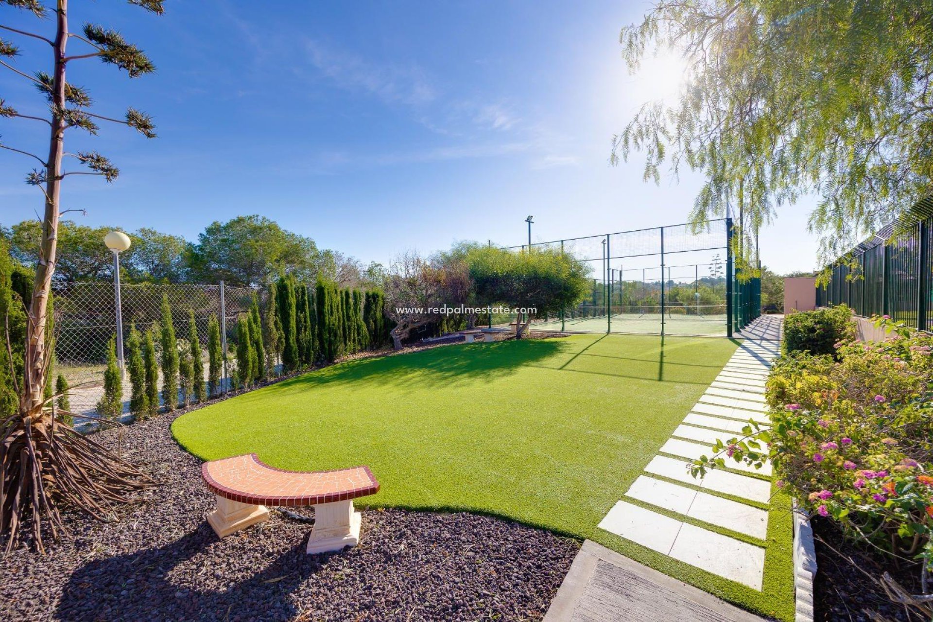 Återförsäljning - Bungalow -
Orihuela Costa - Los Altos