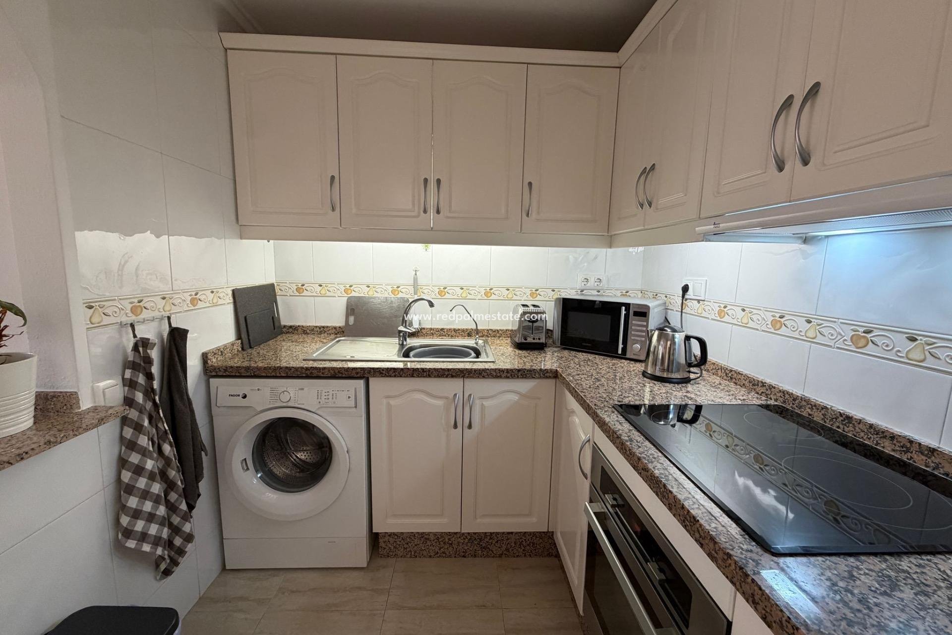 Återförsäljning - Bungalow -
Orihuela Costa - Los Dolses