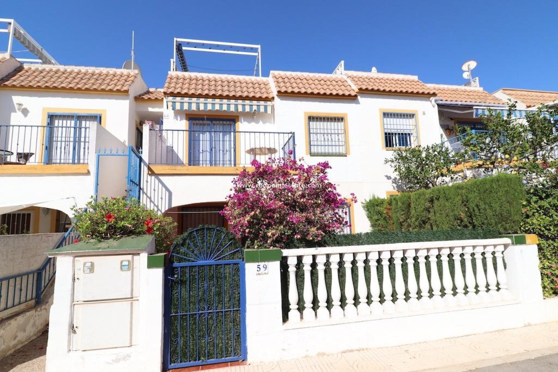 Återförsäljning - Bungalow -
Orihuela Costa - Playa Flamenca