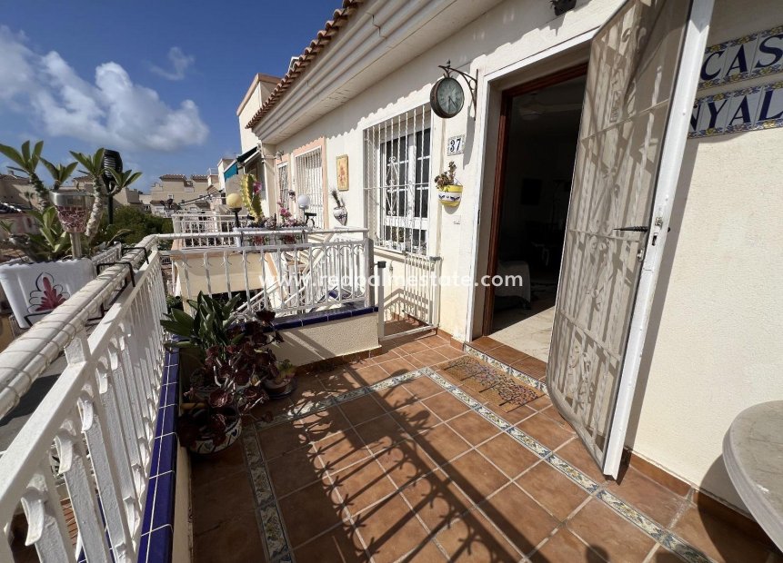 Återförsäljning - Bungalow -
Orihuela Costa - Playa Flamenca