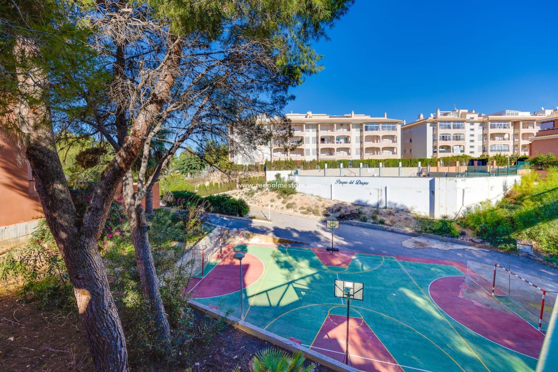 Återförsäljning - Bungalow -
Orihuela Costa - Playa Flamenca