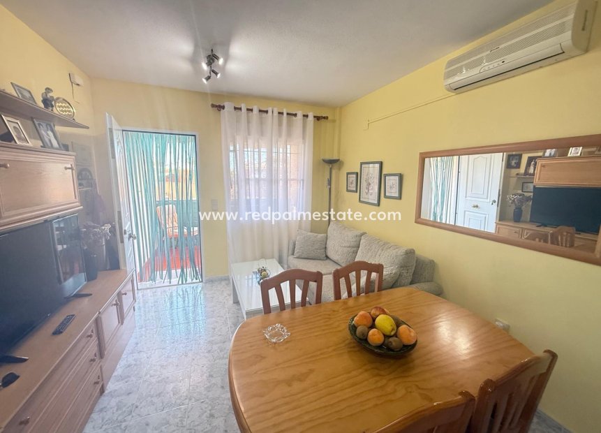 Återförsäljning - Bungalow -
Orihuela Costa - Playa Flamenca