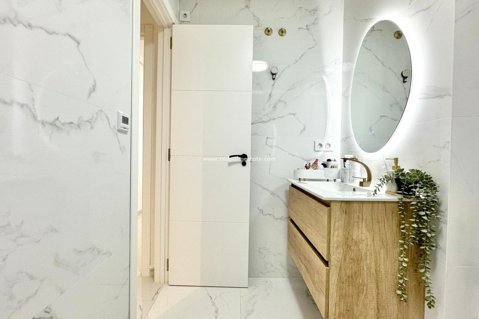 Återförsäljning - Bungalow -
Orihuela Costa - Playa Flamenca