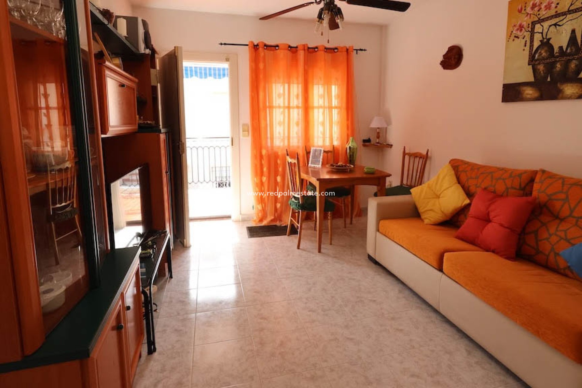 Återförsäljning - Bungalow -
Orihuela Costa - Playa Flamenca