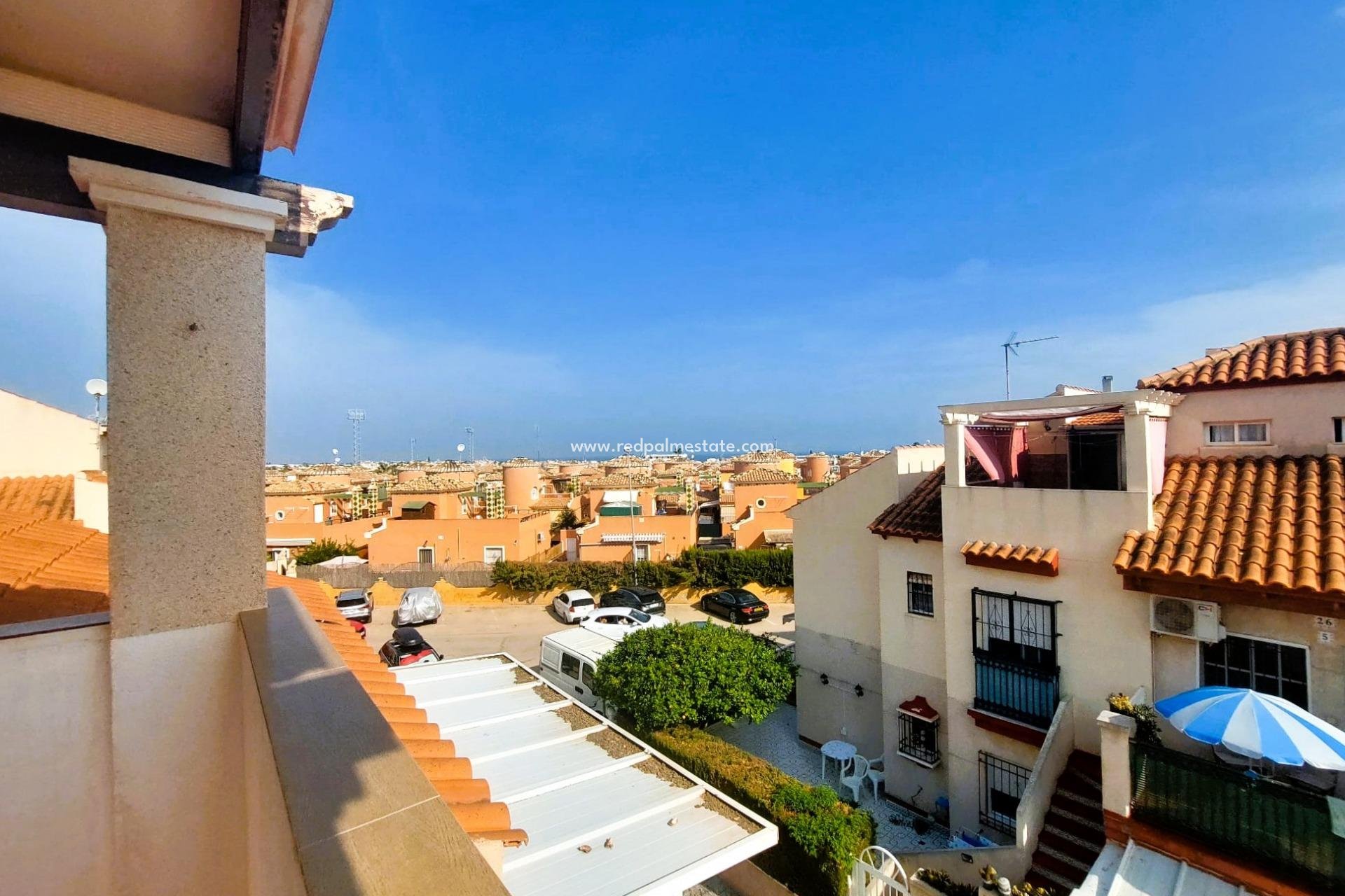 Återförsäljning - Bungalow -
Orihuela Costa - Playa Flamenca