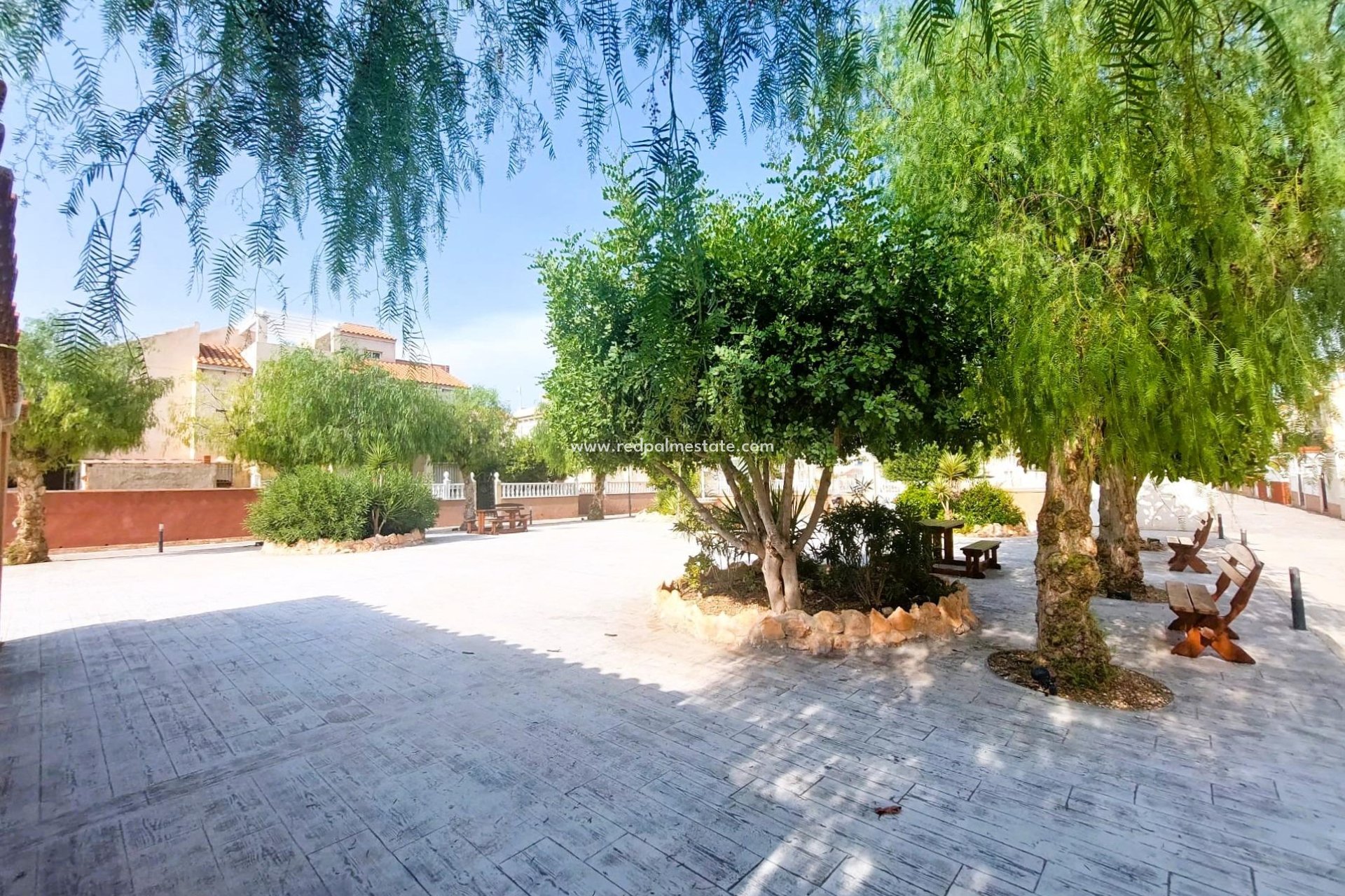 Återförsäljning - Bungalow -
Orihuela Costa - Playa Flamenca