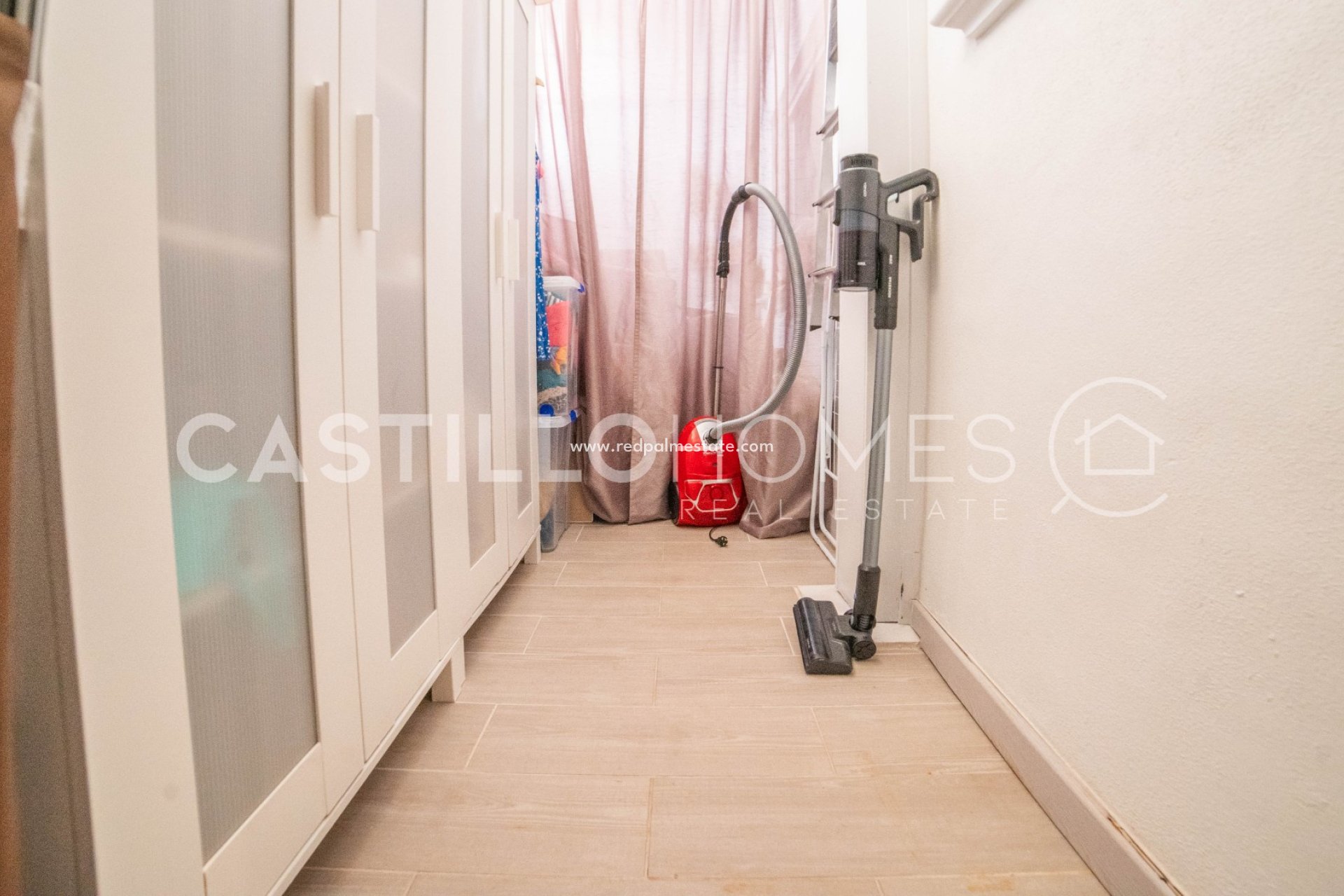 Återförsäljning - Bungalow -
Orihuela Costa - Punta prima