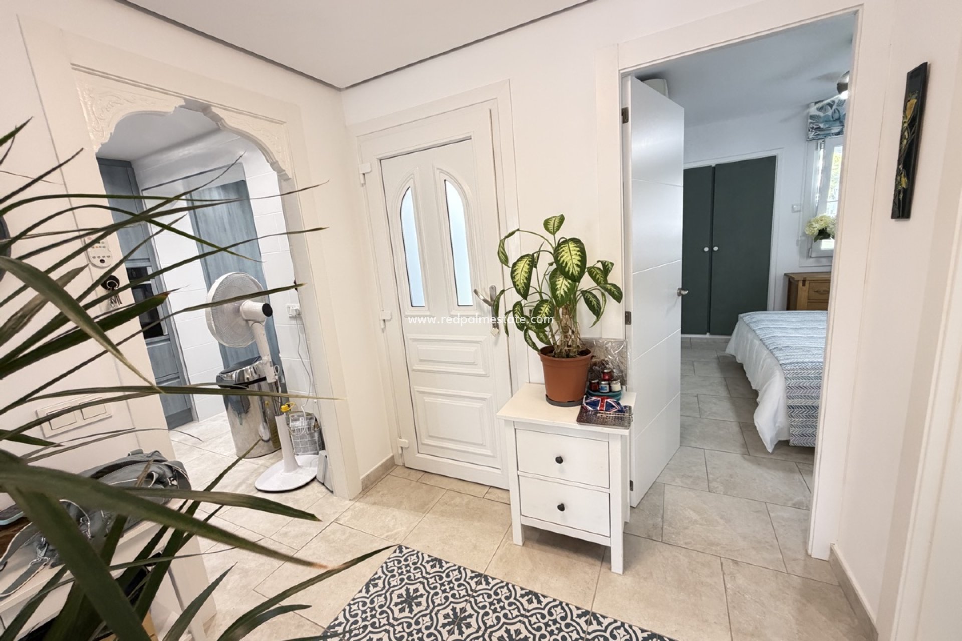 Återförsäljning - Bungalow -
Orihuela Costa - Villamartín