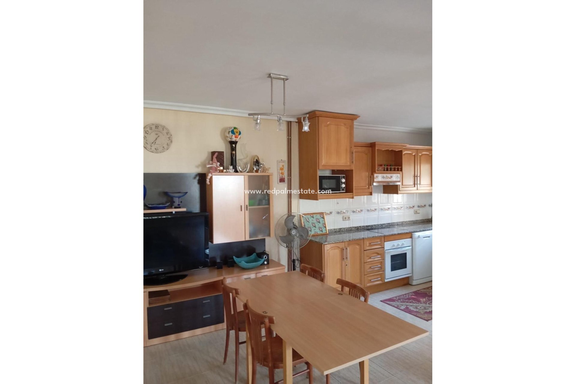 Återförsäljning - Bungalow -
Orihuela Costa - Villamartín