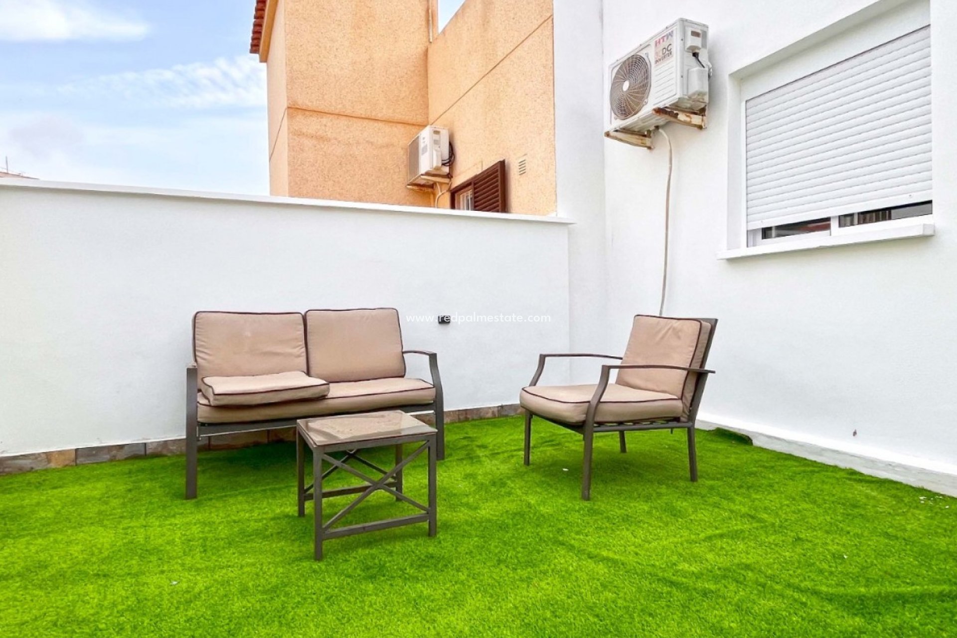 Återförsäljning - Bungalow -
Orihuela Costa