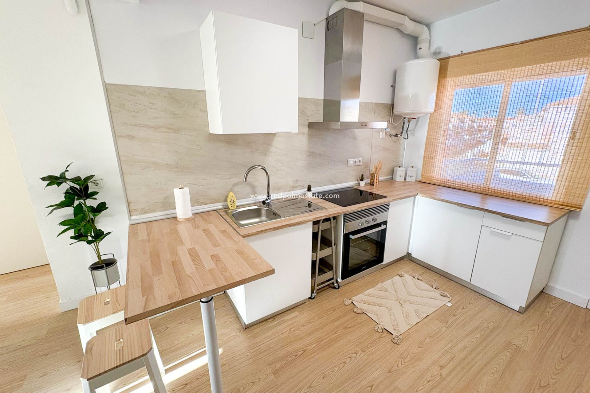 Återförsäljning - Bungalow -
Orihuela Costa