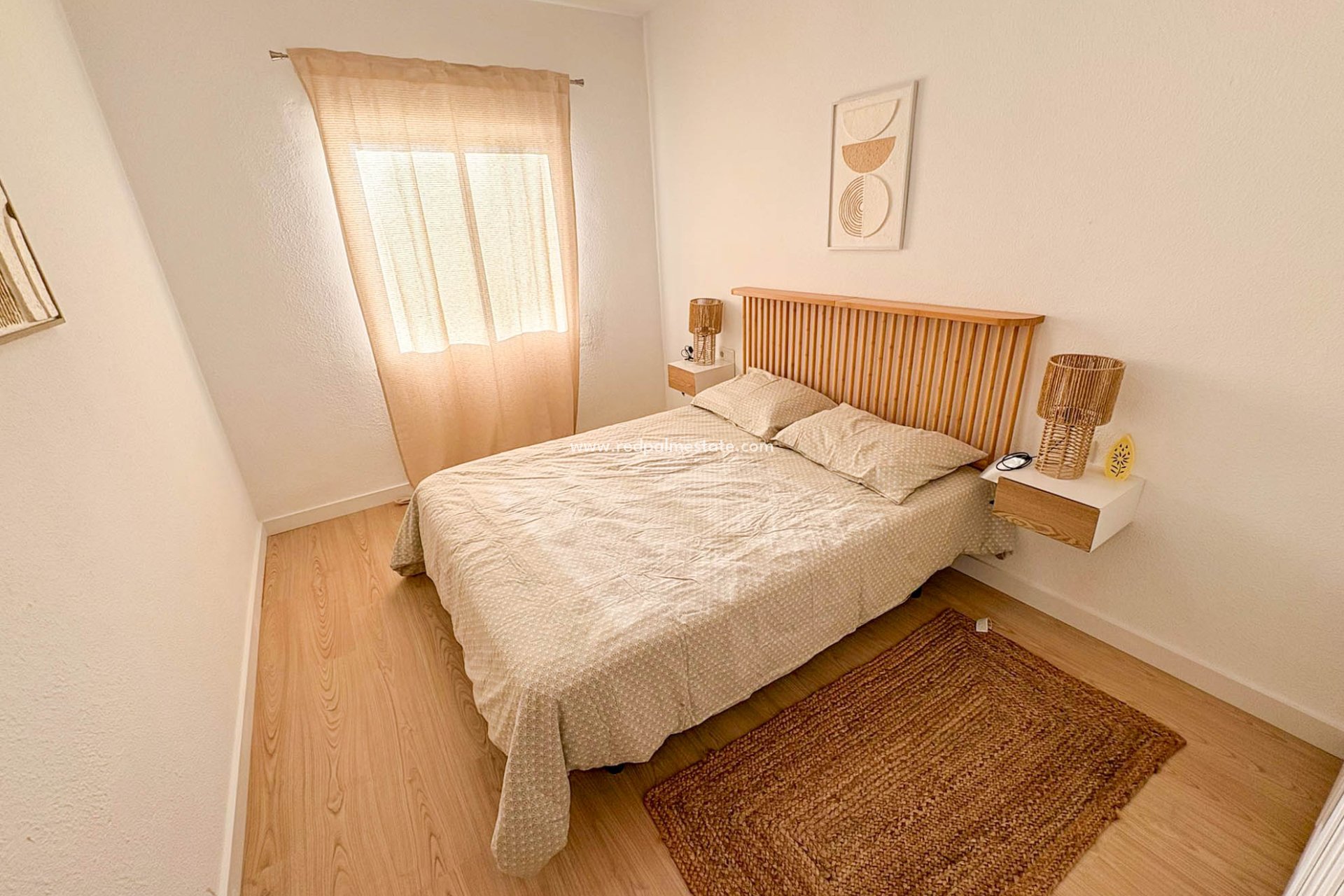 Återförsäljning - Bungalow -
Orihuela Costa