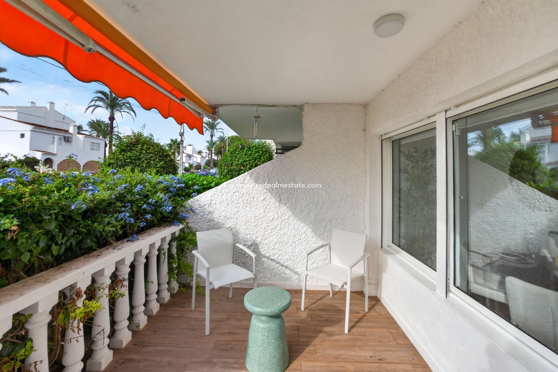 Återförsäljning - Bungalow -
Orihuela - Inland