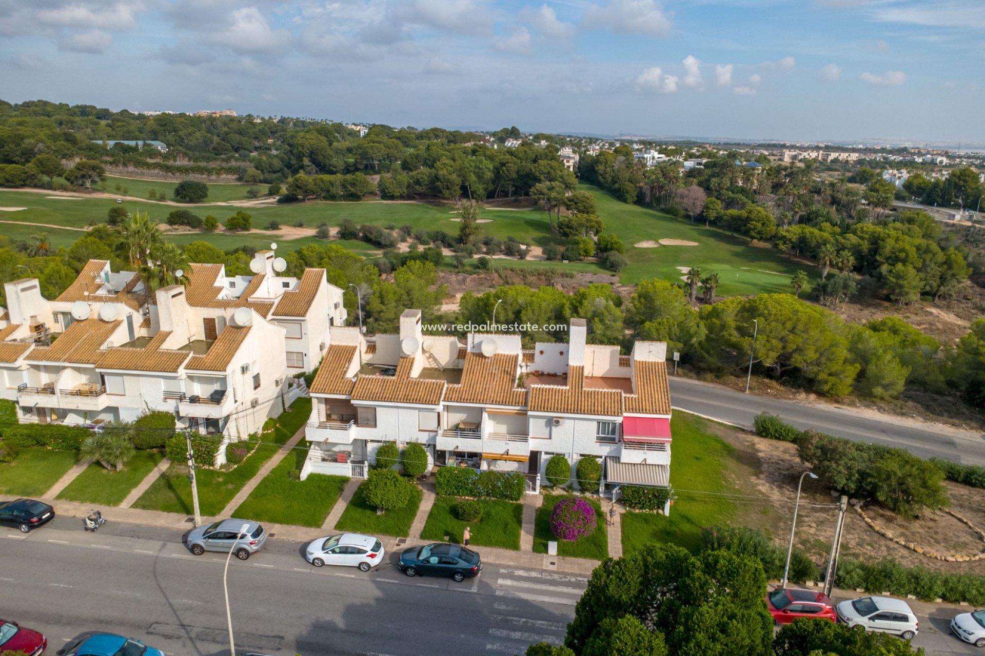 Återförsäljning - Bungalow -
Orihuela - Inland