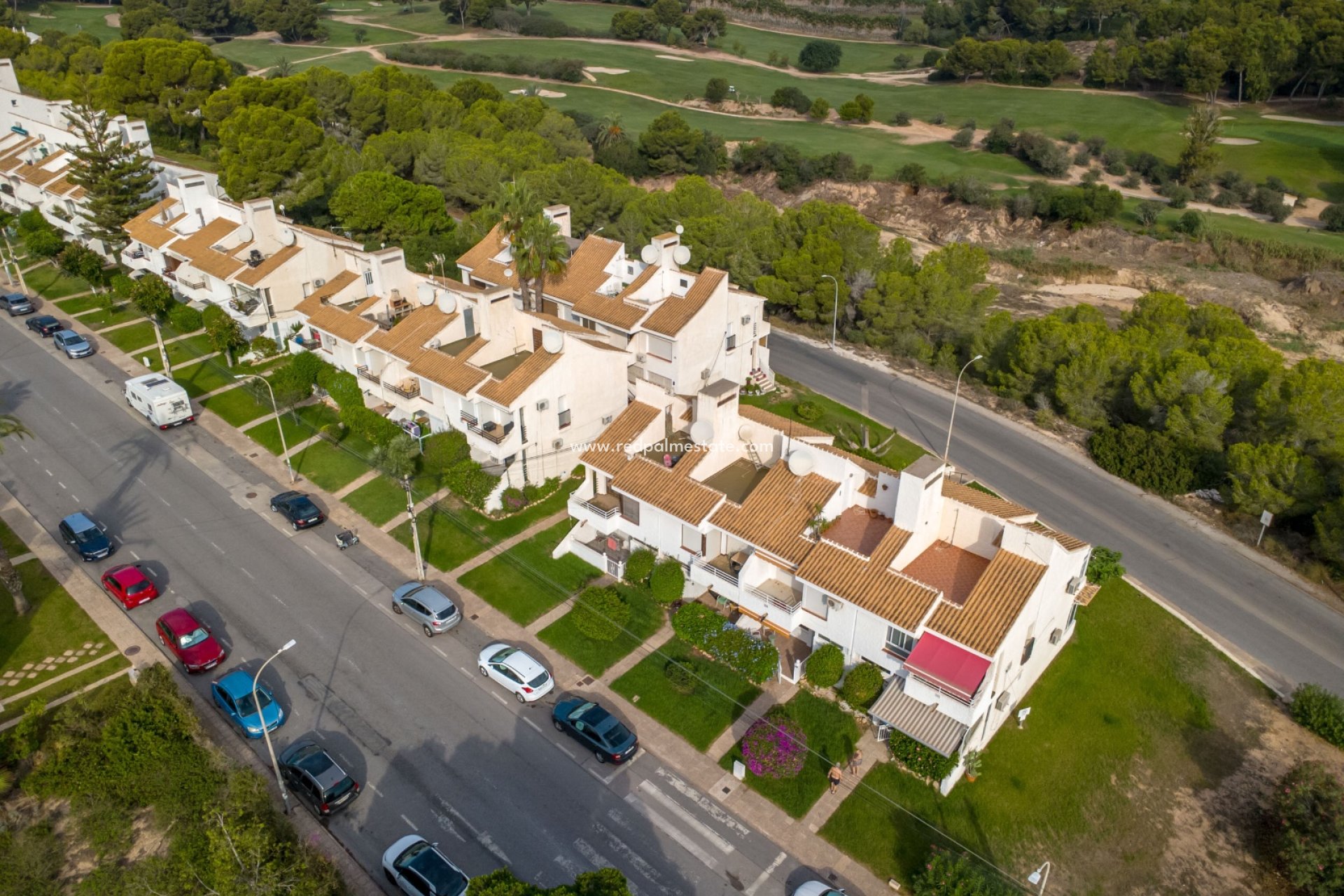 Återförsäljning - Bungalow -
Orihuela - Inland
