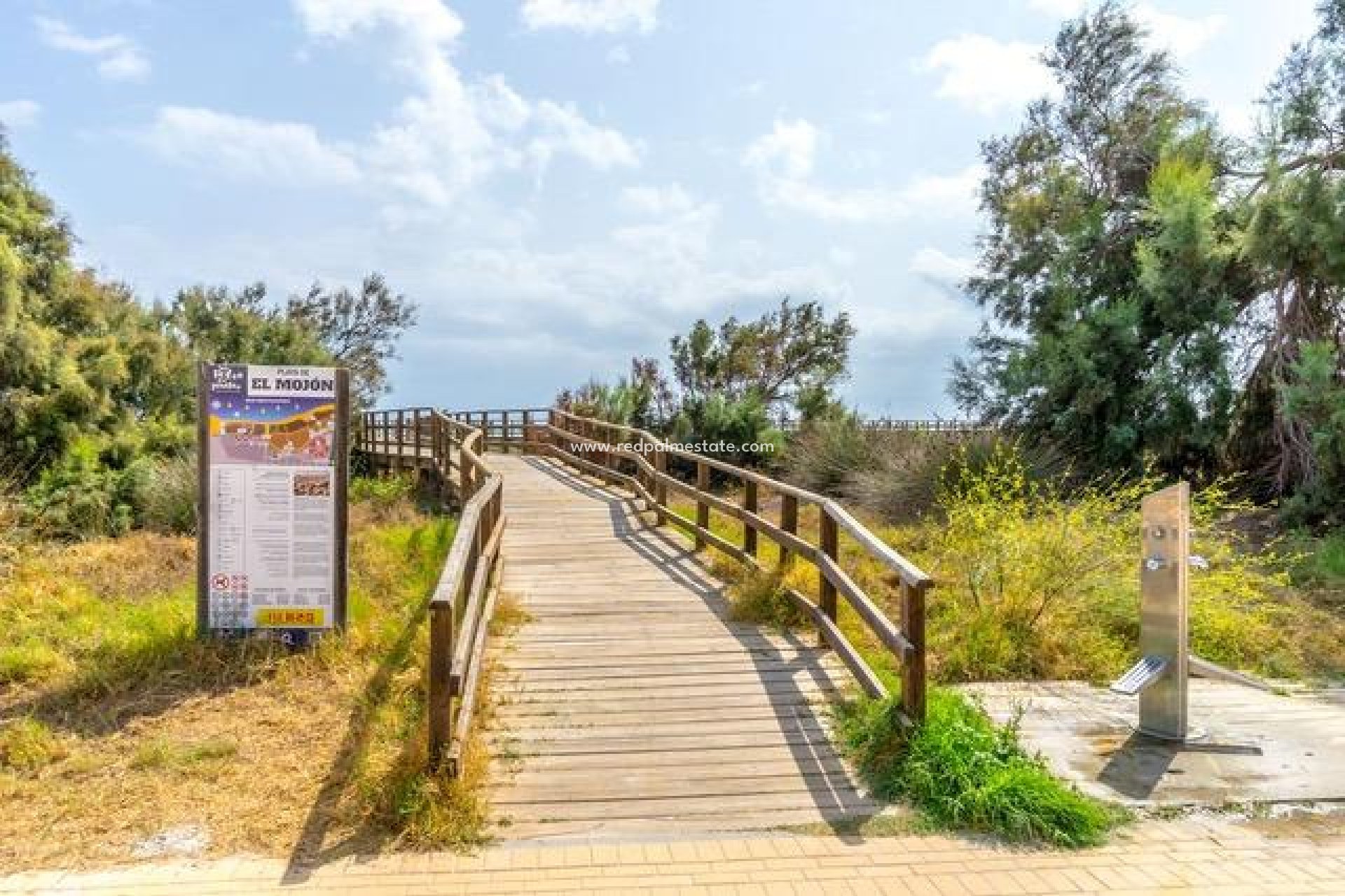 Återförsäljning - Bungalow -
San Pedro del Pinatar - El Mojón