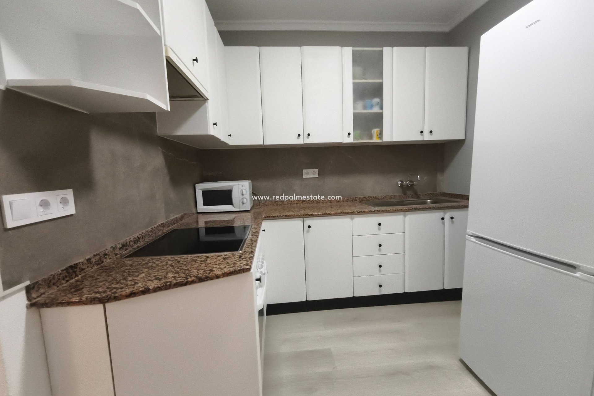Återförsäljning - Bungalow -
San Pedro del Pinatar - Lo pagan