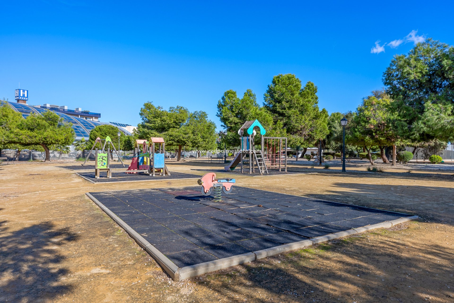 Återförsäljning - Bungalow -
San Pedro del Pinatar - San Pedro de Pinatar