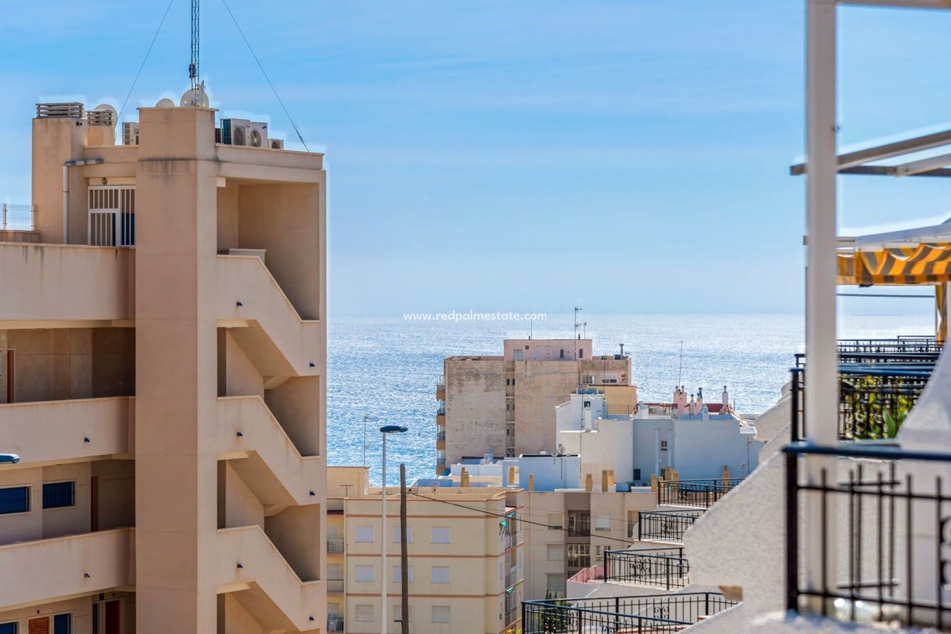 Återförsäljning - Bungalow -
Santa Pola - Costa Blanca