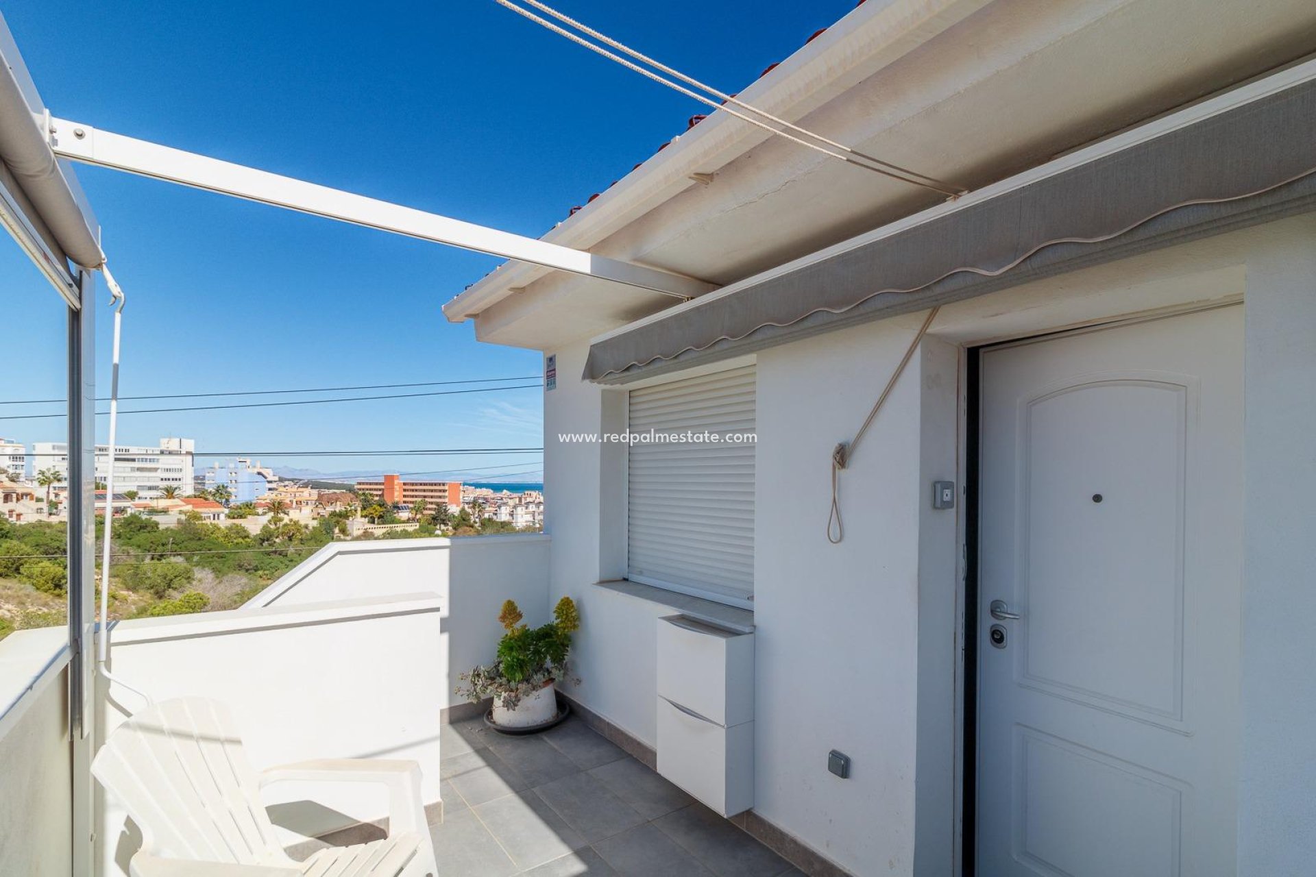 Återförsäljning - Bungalow -
Torrevieja - Aguas Nueva