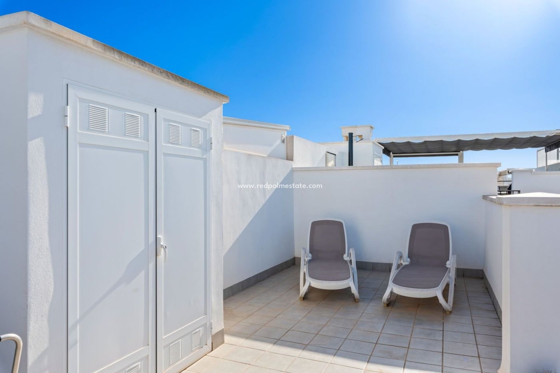 Återförsäljning - Bungalow -
Torrevieja - Aguas Nueva