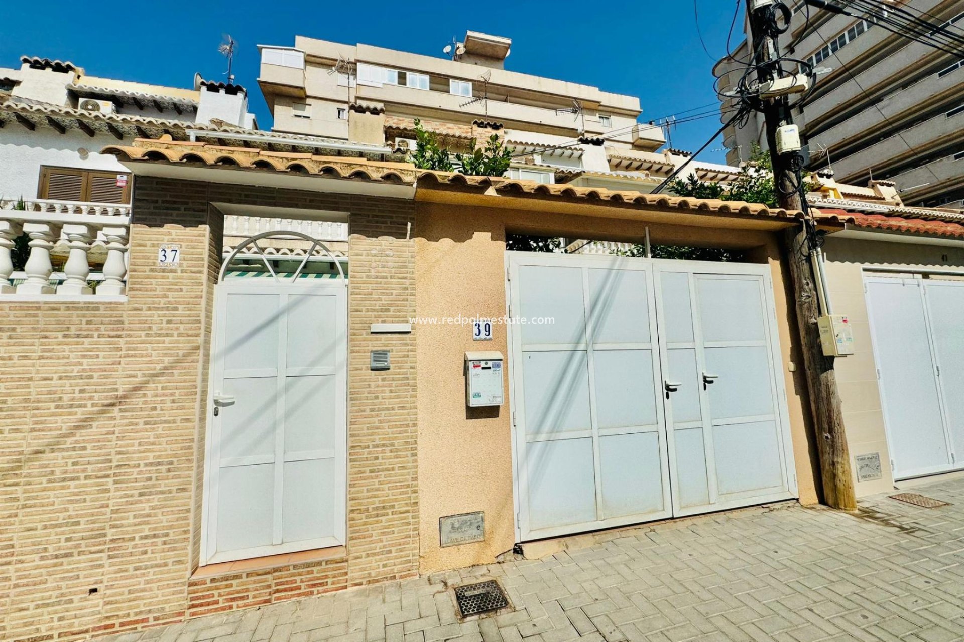 Återförsäljning - Bungalow -
Torrevieja - Aguas Nueva