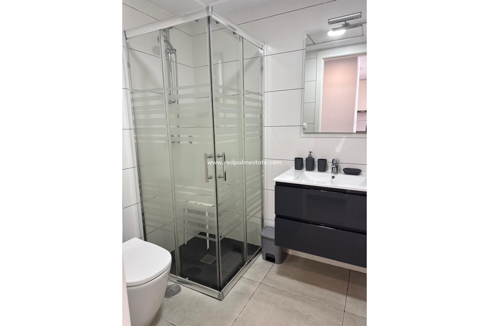 Återförsäljning - Bungalow -
Torrevieja - Aguas Nueva