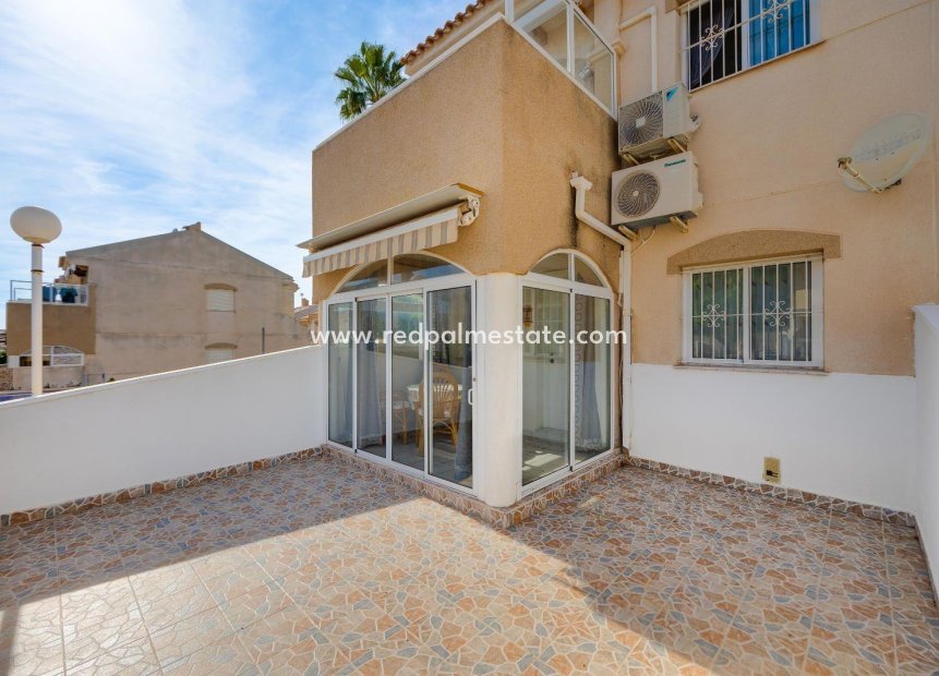 Återförsäljning - Bungalow -
Torrevieja - Aguas Nueva