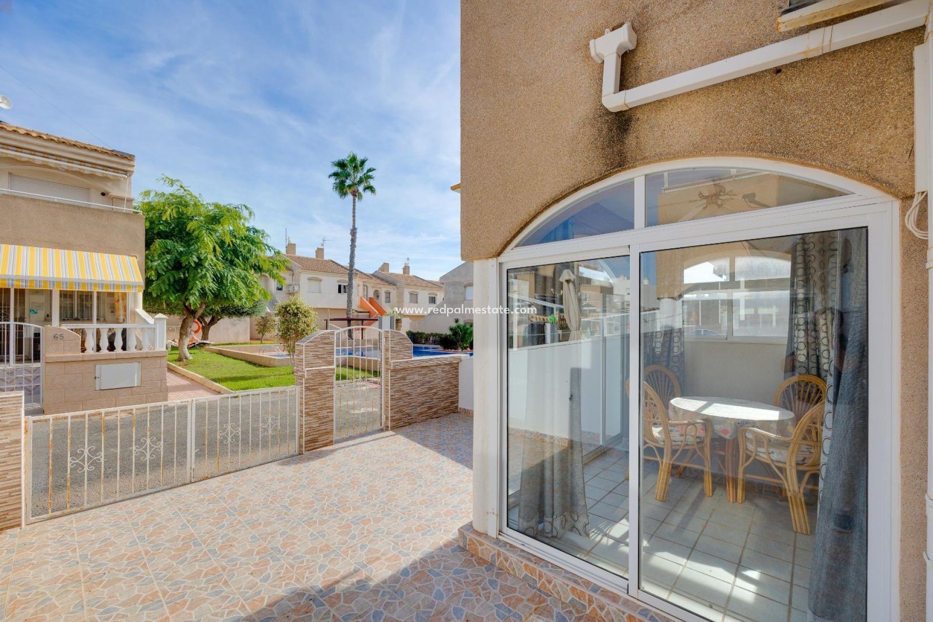 Återförsäljning - Bungalow -
Torrevieja - Aguas Nueva