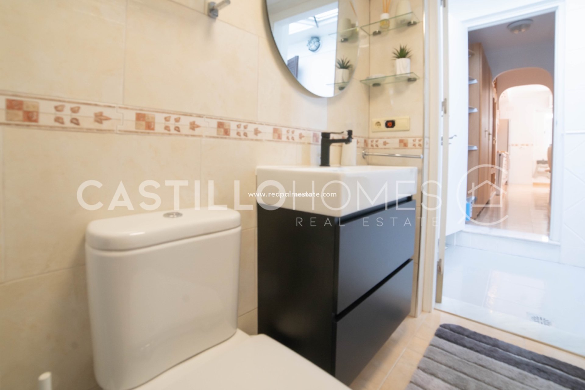 Återförsäljning - Bungalow -
Torrevieja - Aguas Nueva