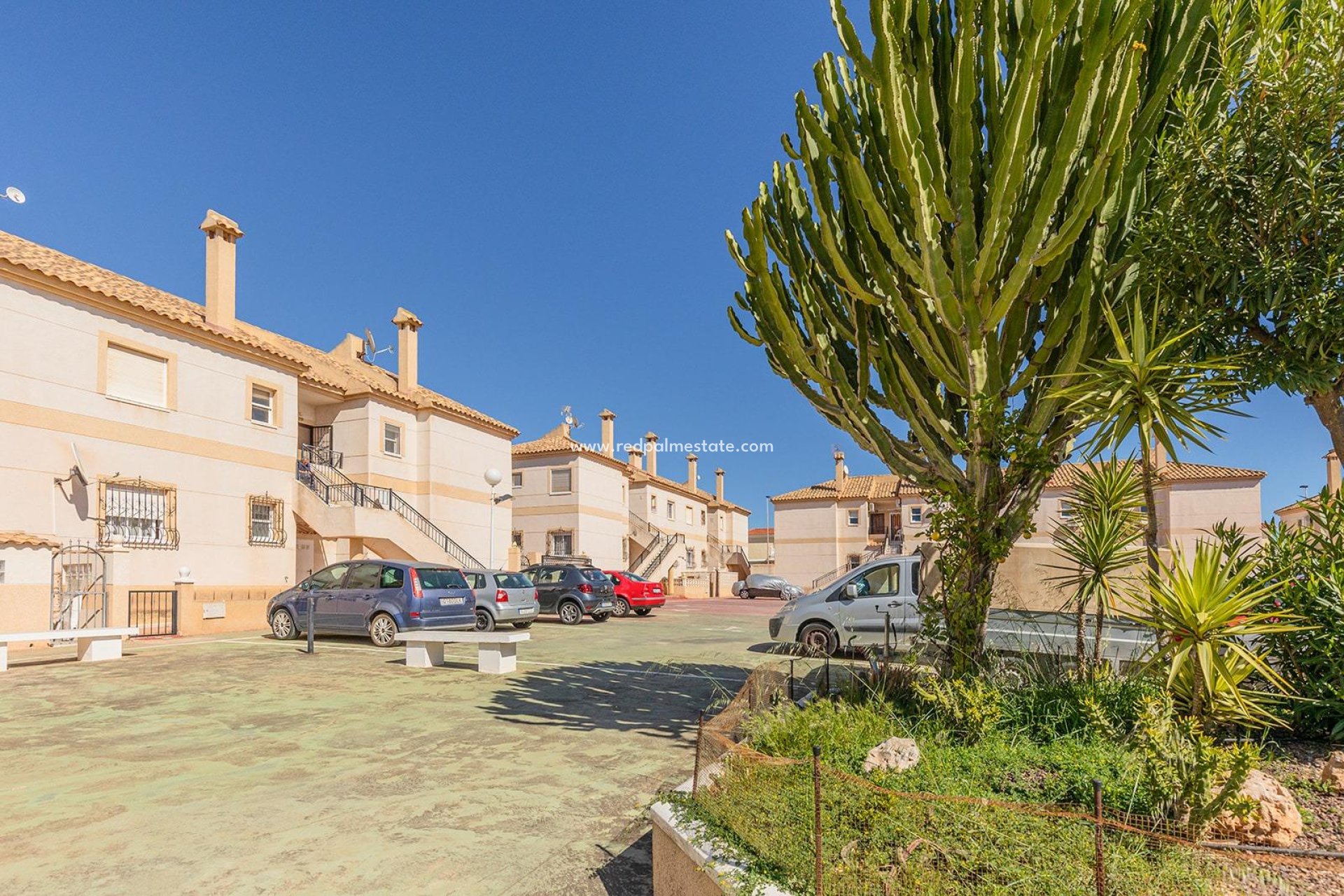 Återförsäljning - Bungalow -
Torrevieja - Aguas Nueva