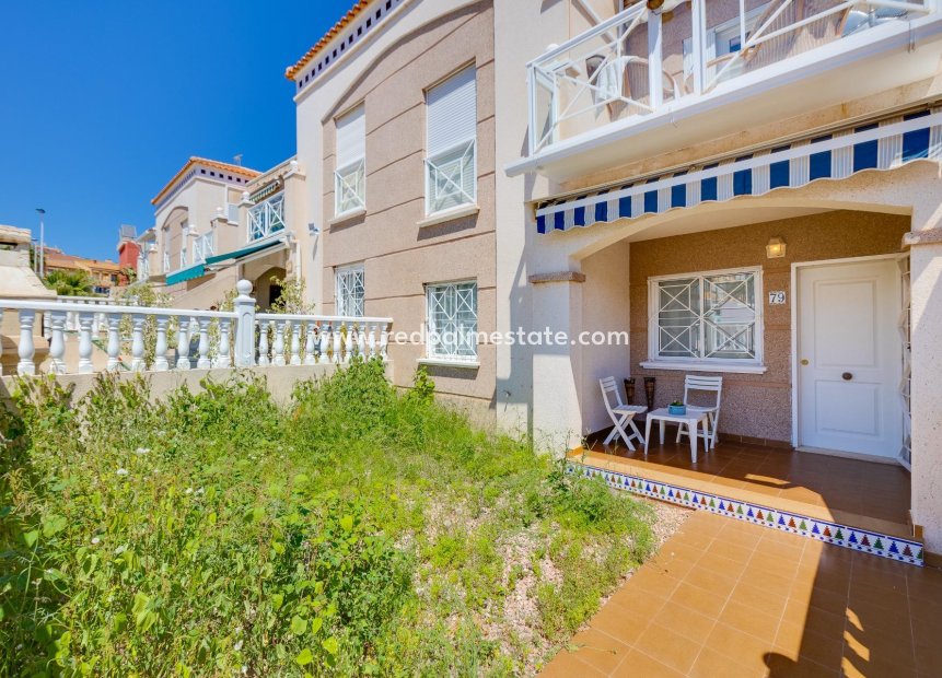 Återförsäljning - Bungalow -
Torrevieja - Aguas Nueva