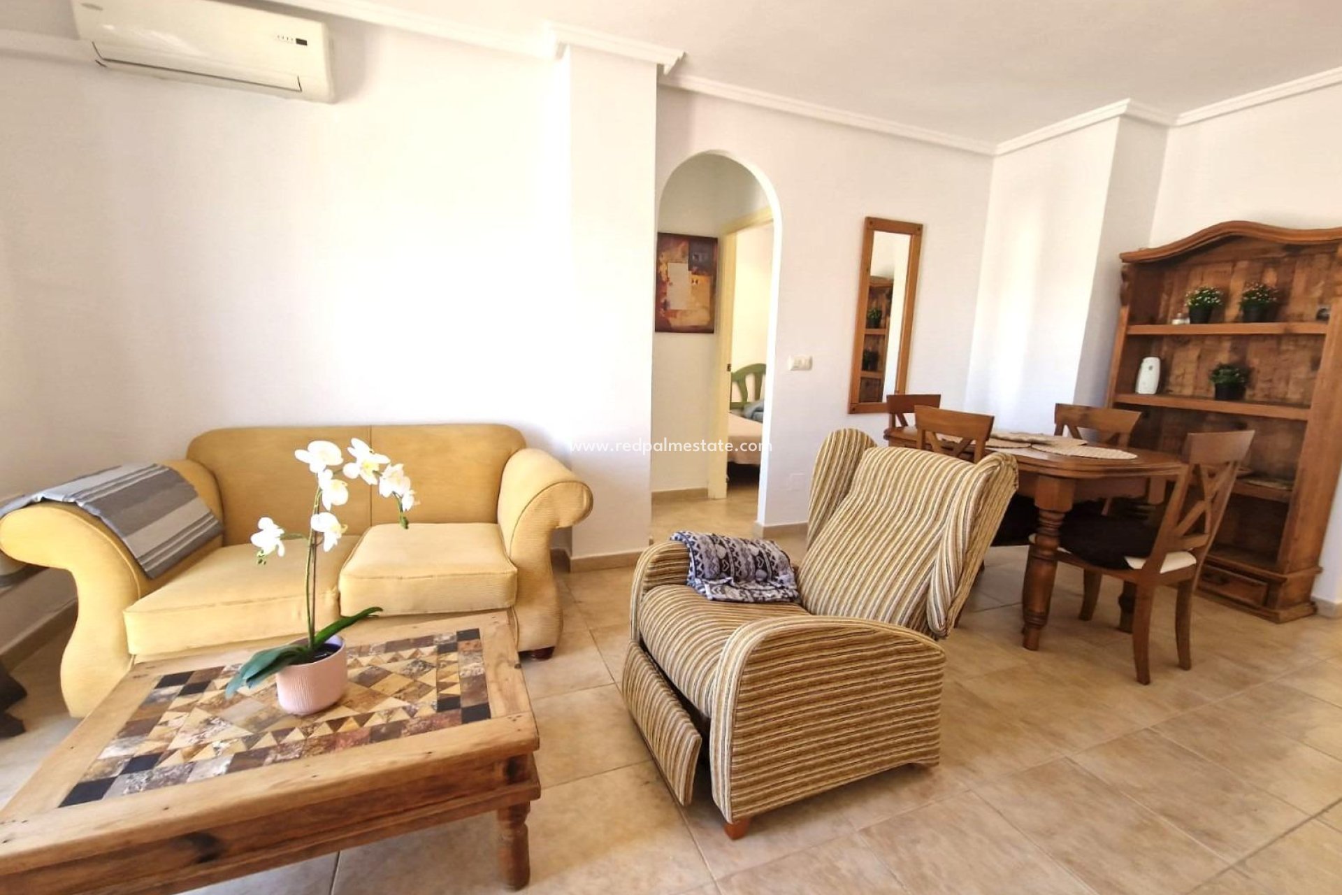 Återförsäljning - Bungalow -
Torrevieja - Aguas Nuevas