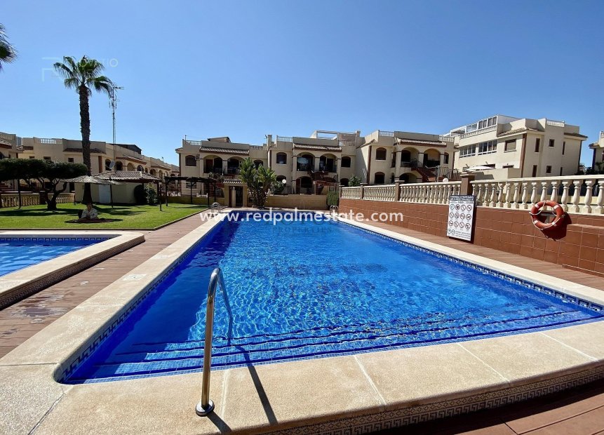 Återförsäljning - Bungalow -
Torrevieja - Aguas Nuevas