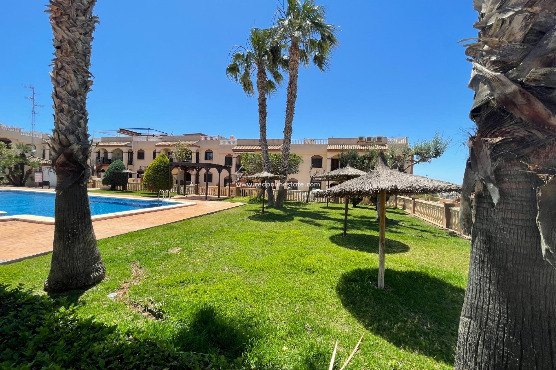 Återförsäljning - Bungalow -
Torrevieja - Aguas Nuevas