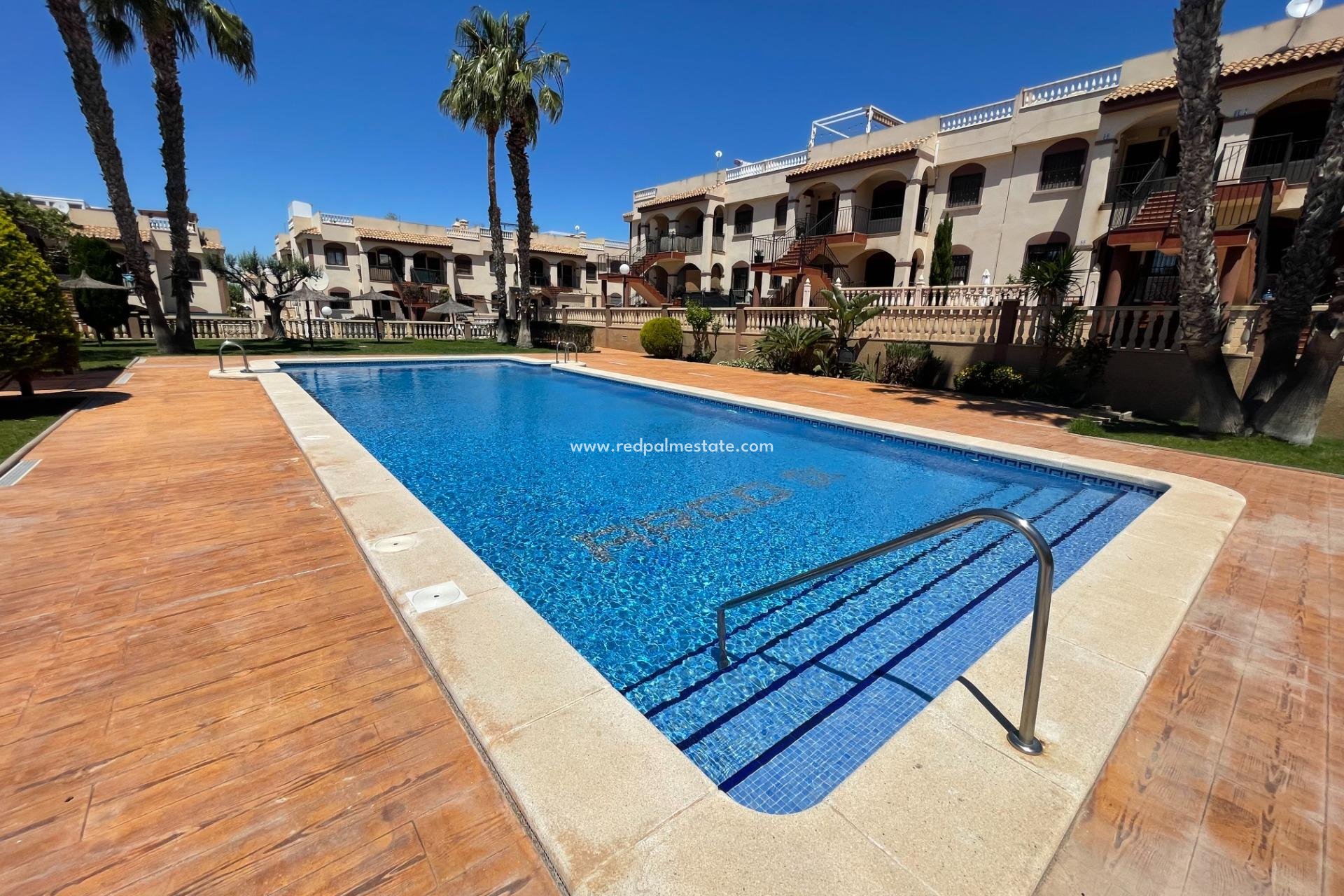 Återförsäljning - Bungalow -
Torrevieja - Aguas Nuevas