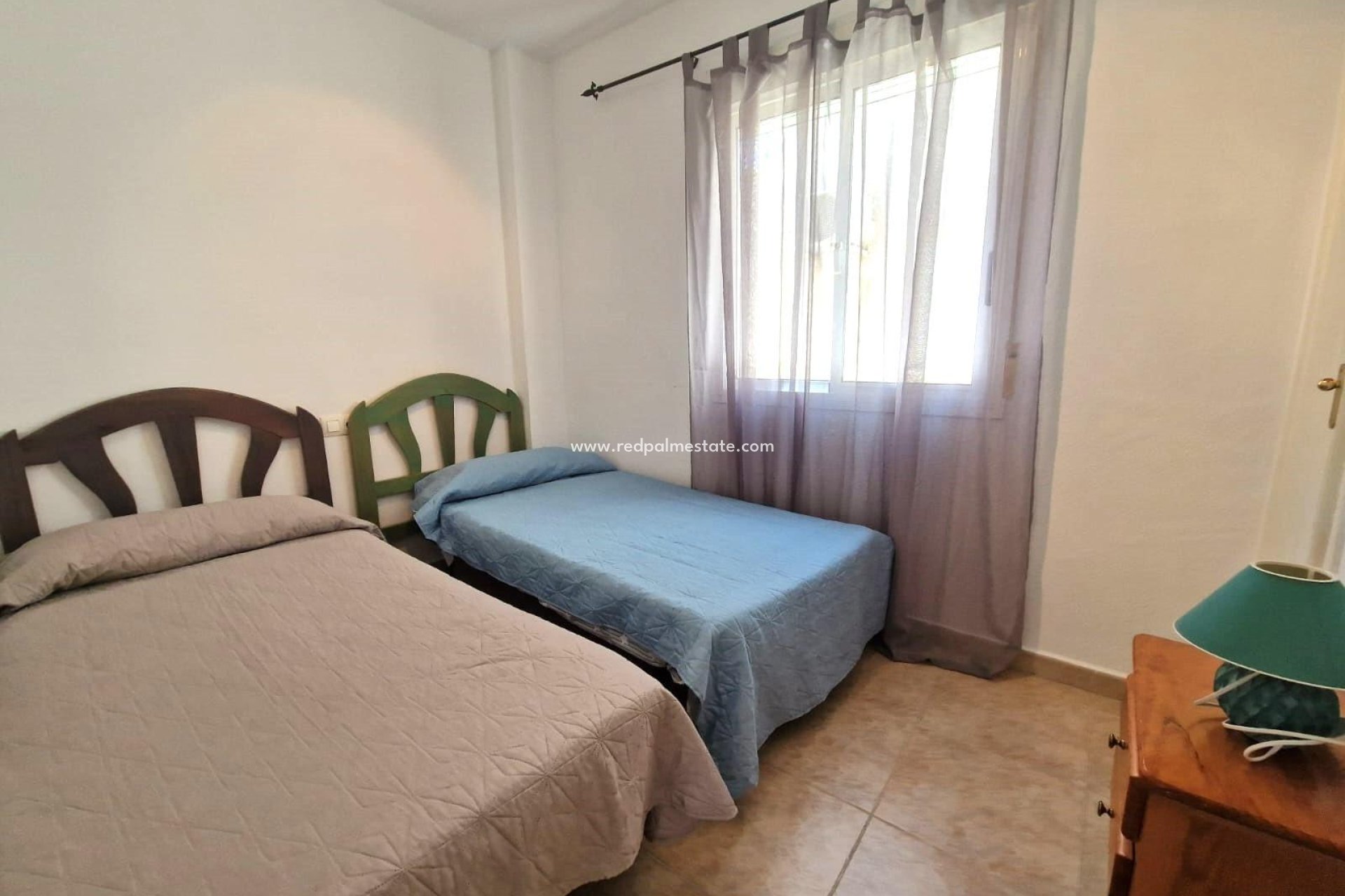 Återförsäljning - Bungalow -
Torrevieja - Aguas Nuevas