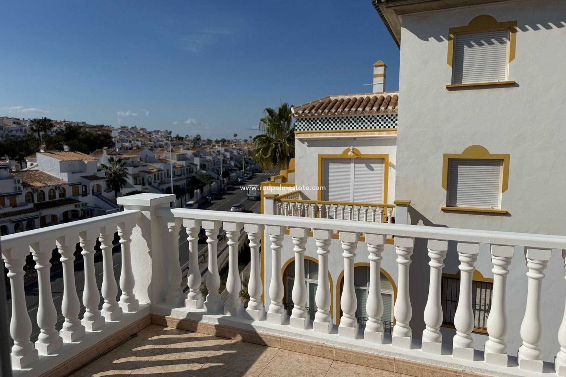Återförsäljning - Bungalow -
Torrevieja - Cañada Del Molino