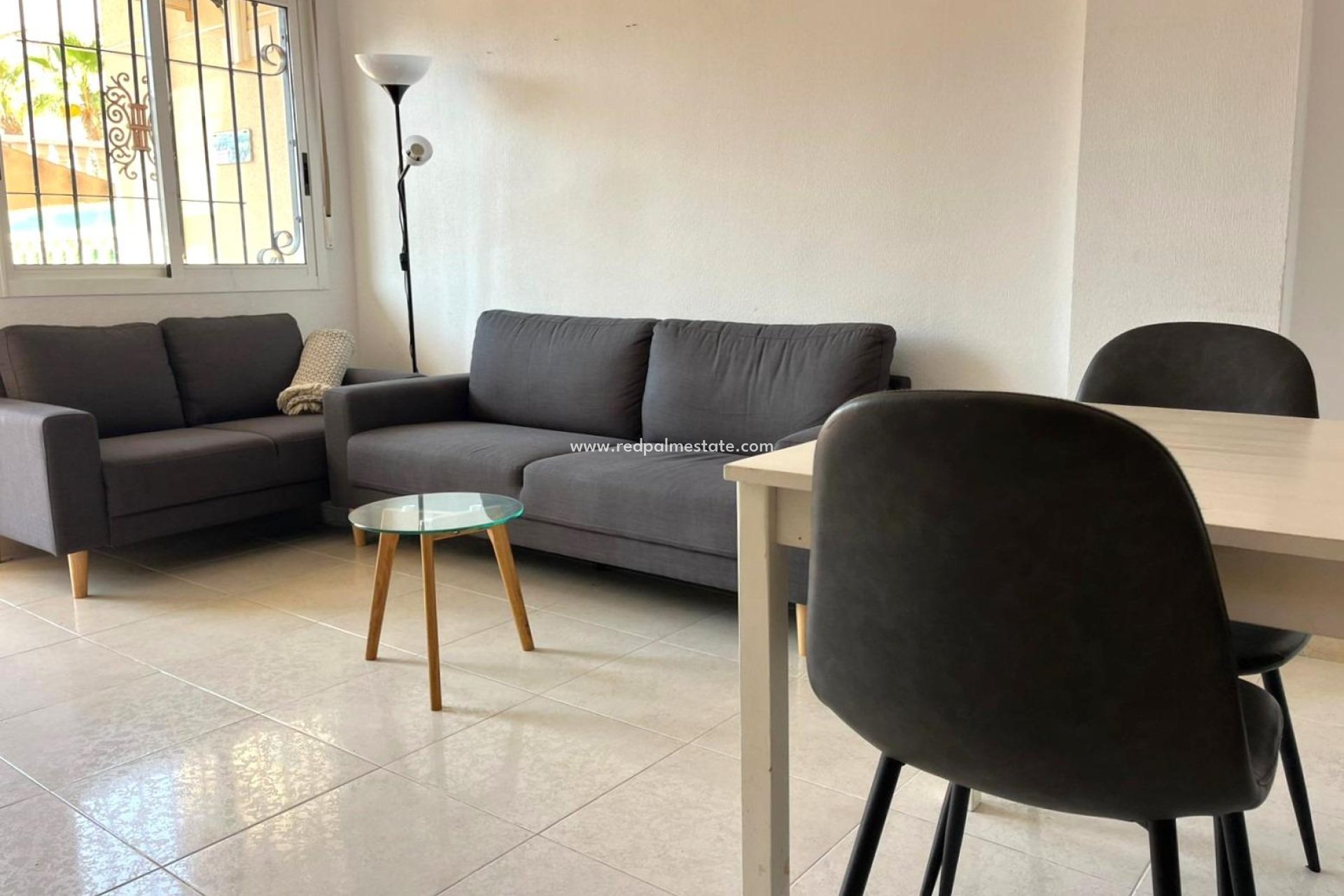 Återförsäljning - Bungalow -
Torrevieja - Centro Torrevieja