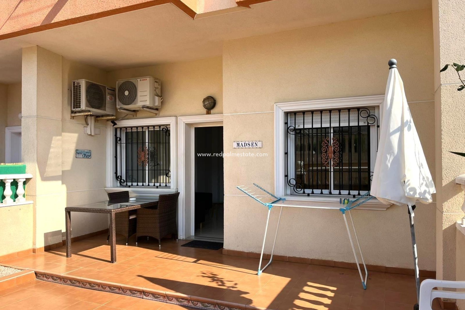 Återförsäljning - Bungalow -
Torrevieja - Centro Torrevieja