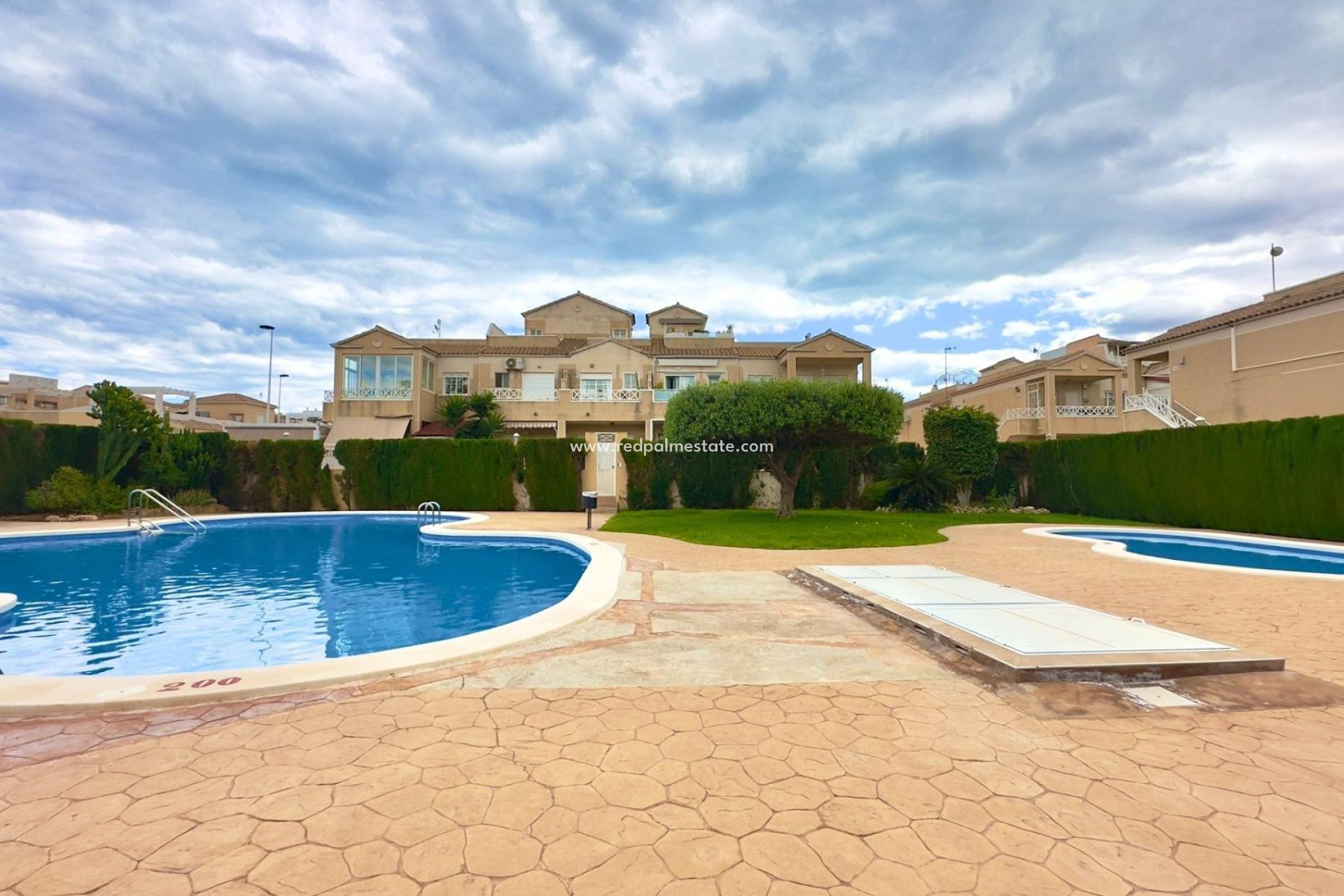 Återförsäljning - Bungalow -
Torrevieja - Centro Torrevieja