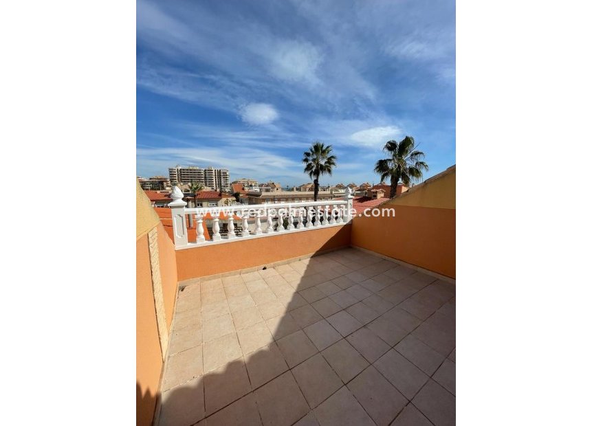 Återförsäljning - Bungalow -
Torrevieja - Costa Blanca