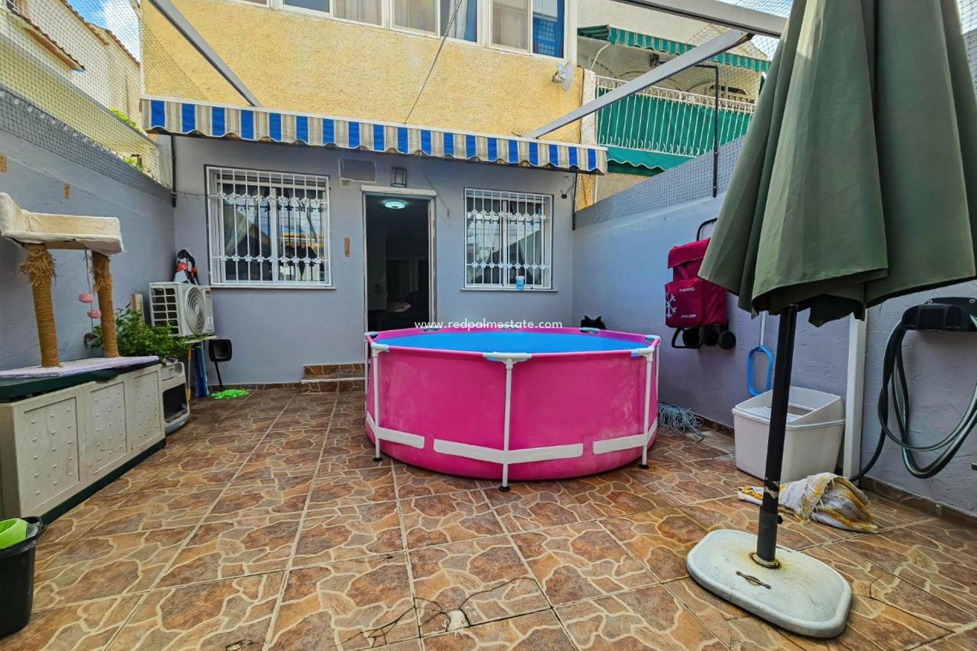 Återförsäljning - Bungalow -
Torrevieja - Costa Blanca