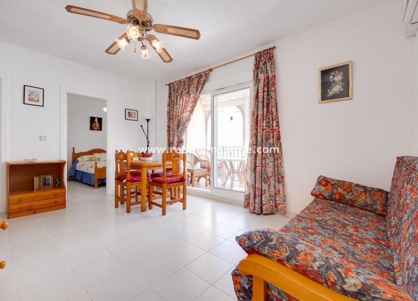 Återförsäljning - Bungalow -
Torrevieja - Costa Blanca