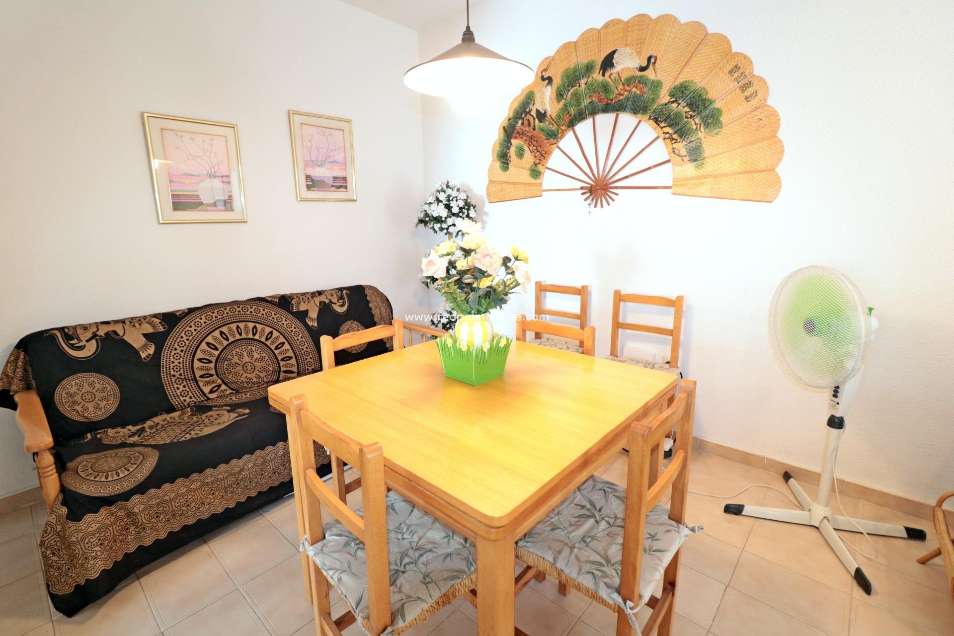 Återförsäljning - Bungalow -
Torrevieja - El Acequión - Los Náufragos