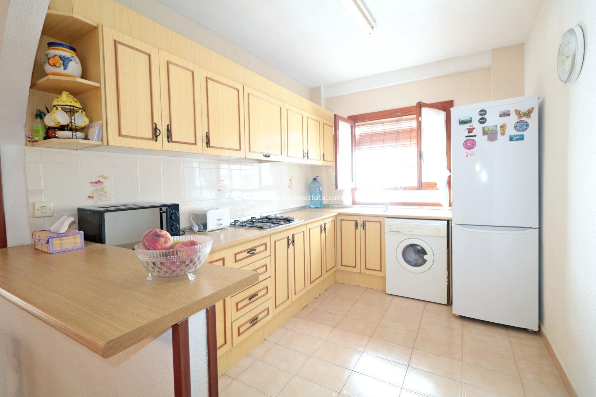 Återförsäljning - Bungalow -
Torrevieja - El Acequión - Los Náufragos