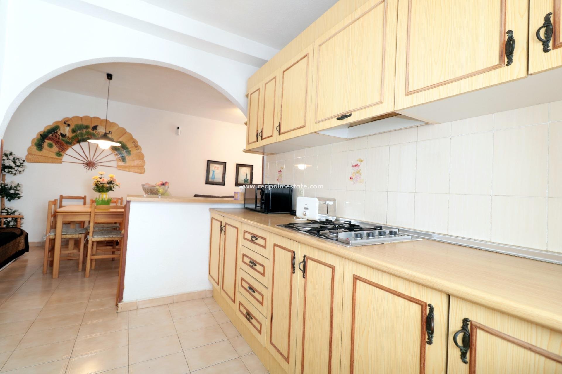 Återförsäljning - Bungalow -
Torrevieja - El Acequión - Los Náufragos
