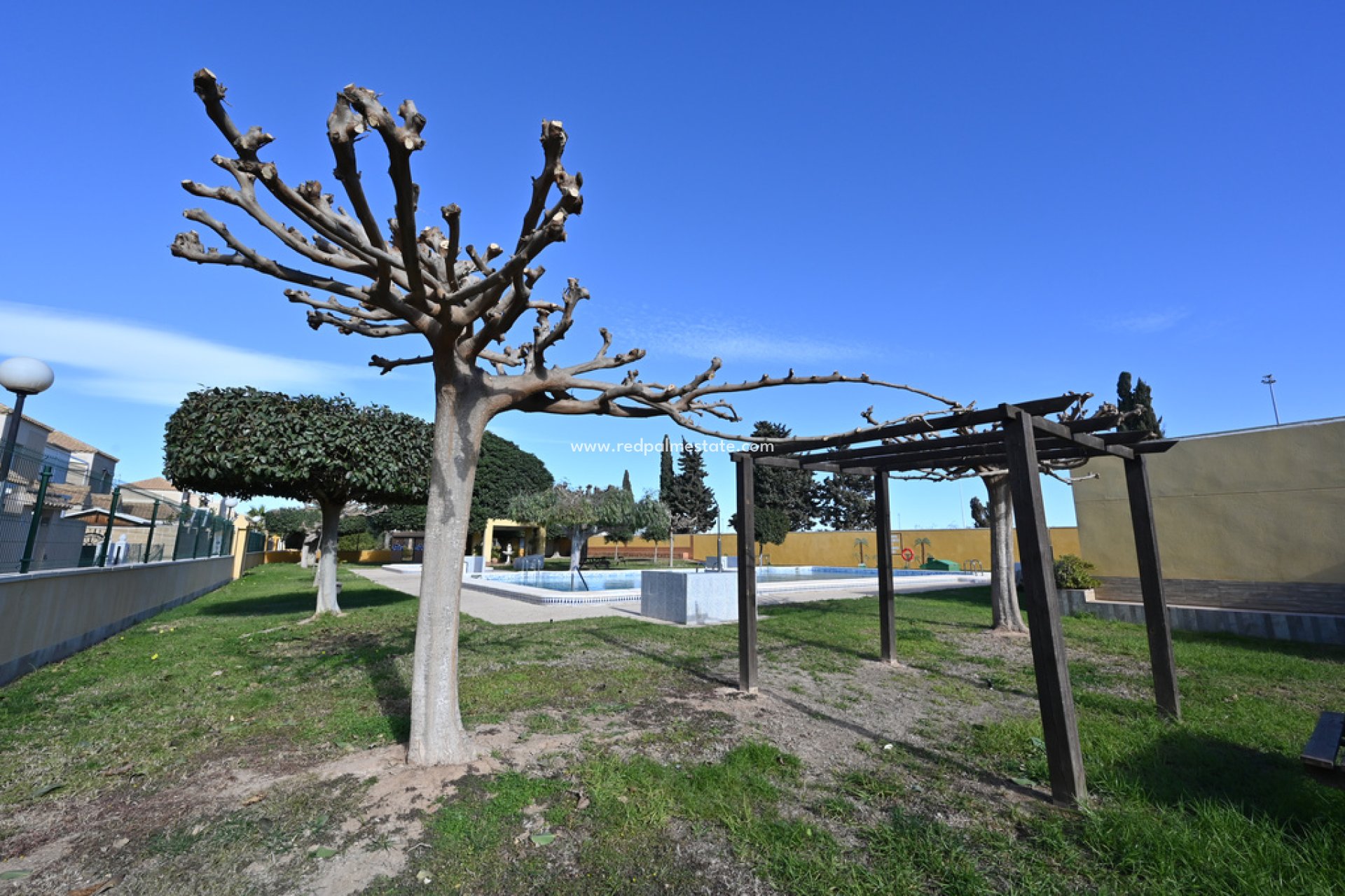 Återförsäljning - Bungalow -
Torrevieja - Jardín del Mar